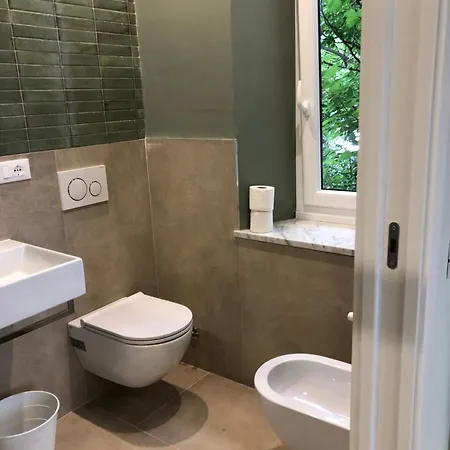 Il Delfino בית הארחה *