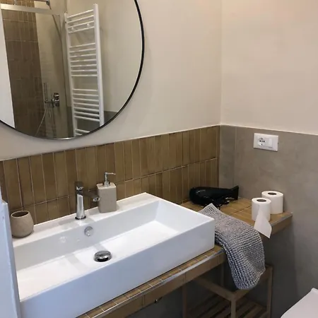 בית הארחה Il Delfino טלארו