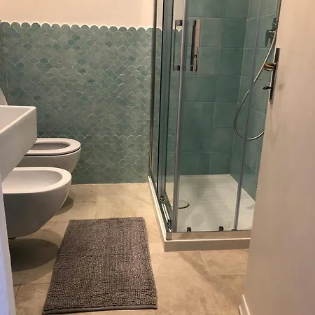 Il Delfino בית הארחה