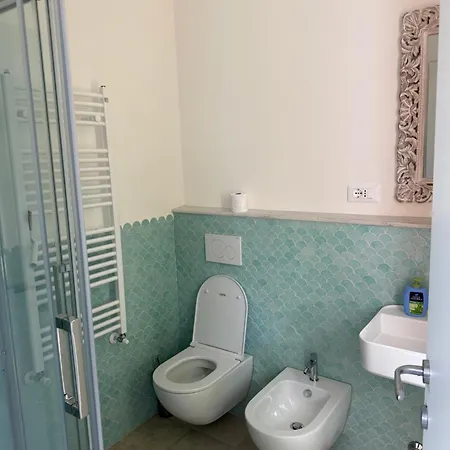 Il Delfino בית הארחה *