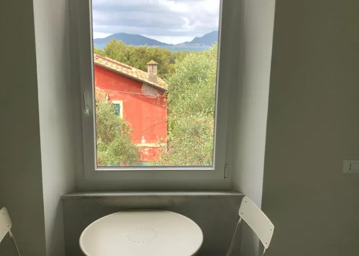 Pensión Il Delfino Tellaro